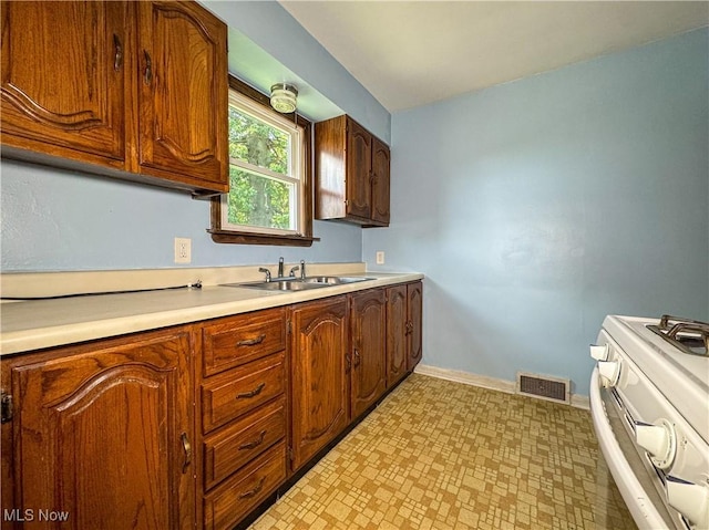 1610 Meadowbrook Ave, Youngstown, OH 44514 - photo 8