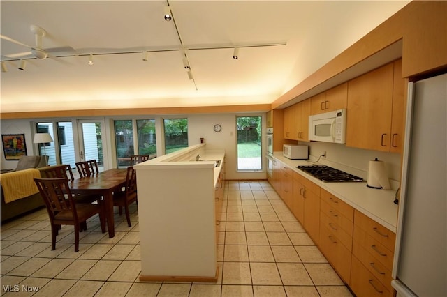 3559 Birchtree Path, Cleveland Heights, OH 44121 - photo 8