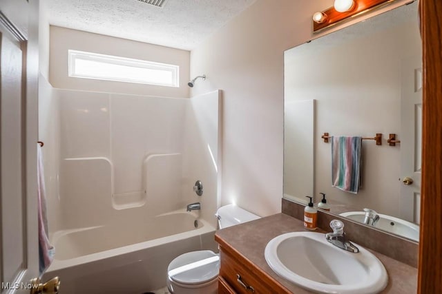 2500 Marlborough Dr, Uniontown, OH 44685 - photo 31