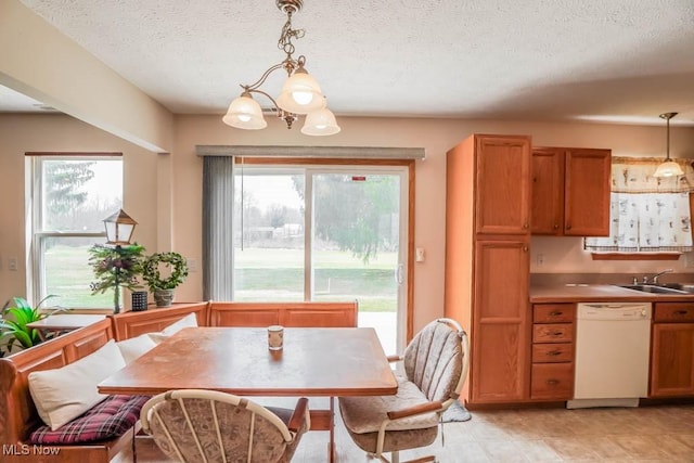 2500 Marlborough Dr, Uniontown, OH 44685 - photo 10