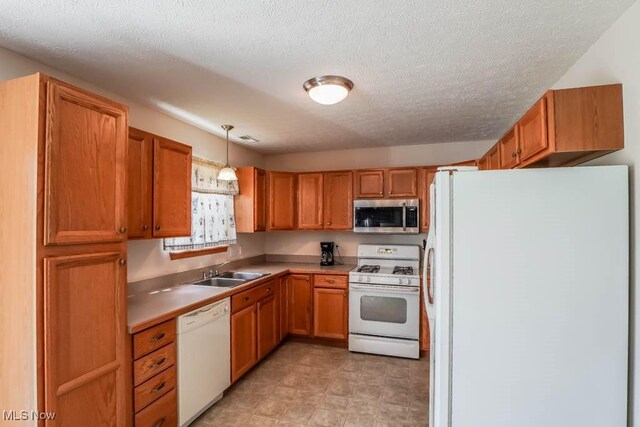 2500 Marlborough Dr, Uniontown, OH 44685 - photo 11