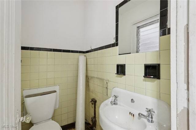 802 Orlando Ave, Akron, OH 44320 - photo 18