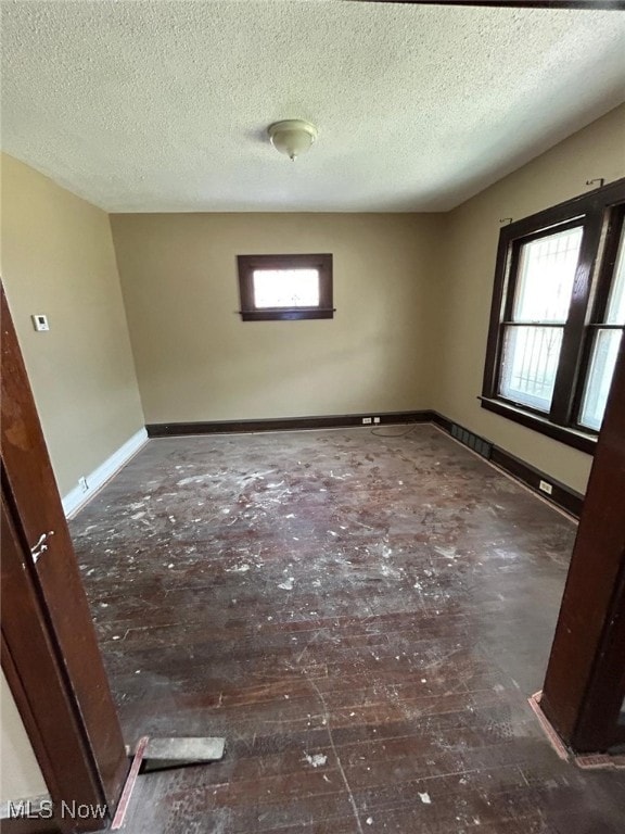 13721 Diana Ave, Cleveland, OH 44110 - photo 11