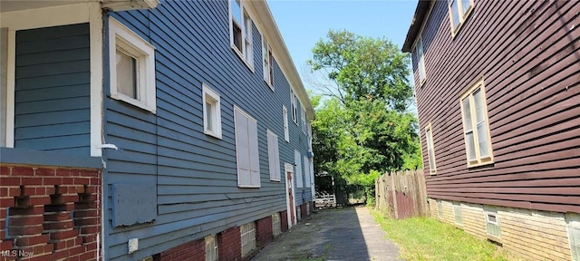3612 E 118th St, Cleveland, OH 44105 - photo 2
