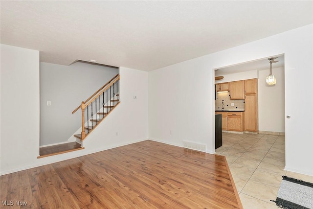34939 N Turtle Trl Unit D, Willoughby, OH 44094 - photo 6
