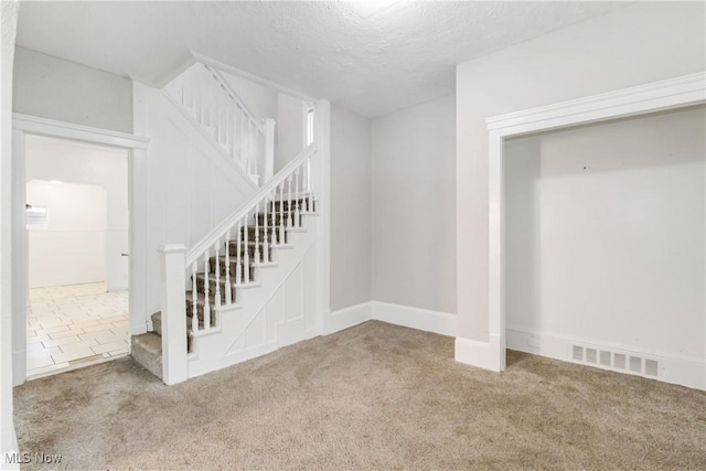 9919 Raymond Ave, Cleveland, OH 44104 - photo 5