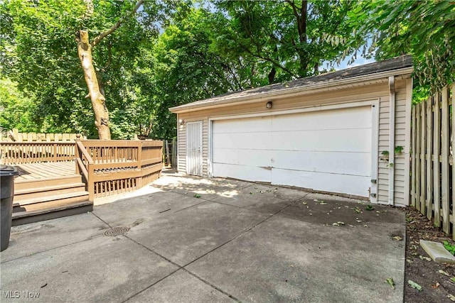 9919 Raymond Ave, Cleveland, OH 44104 - photo 29