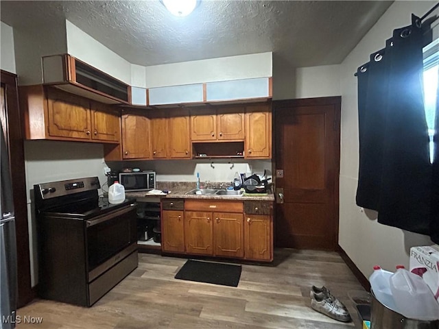 3905 Brooklyn Ave, Cleveland, OH 44109 - photo 14