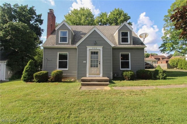 204 S Cadillac Dr, Youngstown, OH 44512 - photo 1