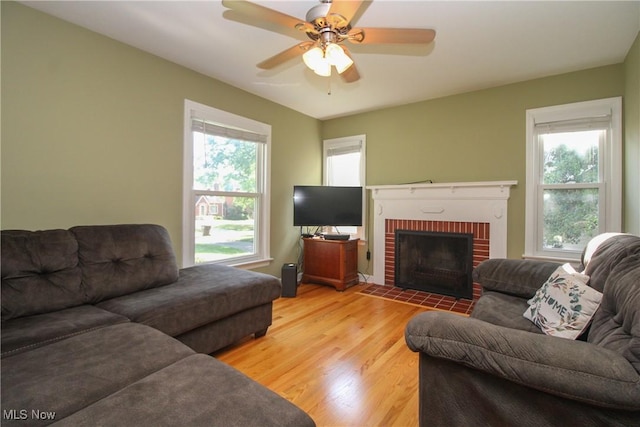 204 S Cadillac Dr, Youngstown, OH 44512 - photo 2