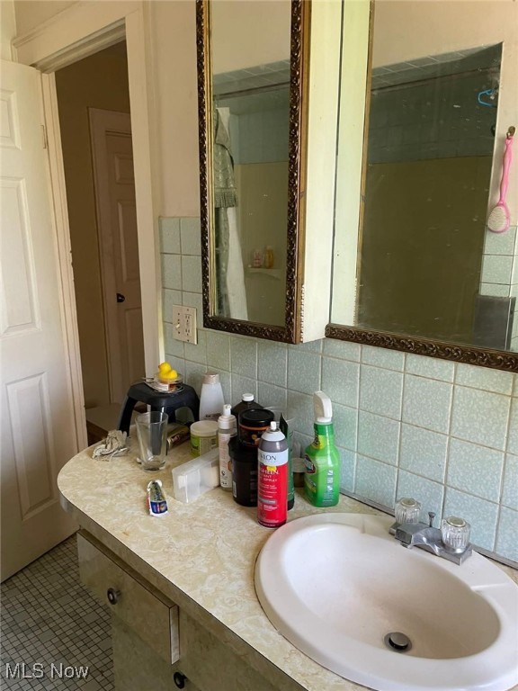 8317 Goodman Ave, Cleveland, OH 44105 - photo 11