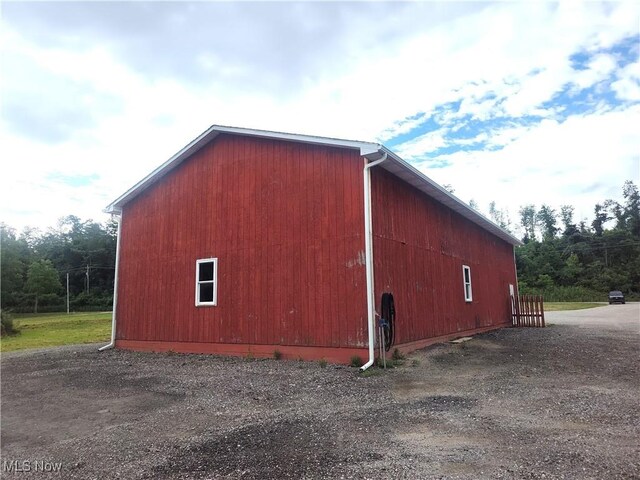 136 E Under Ridge Rd, Conneaut, OH 44030 - photo 10