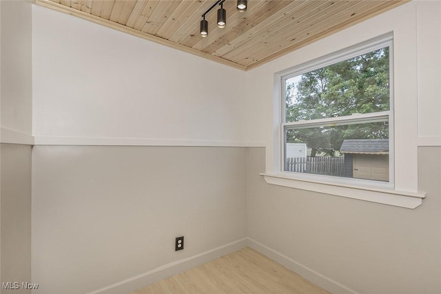 4119 Princeton Blvd, South Euclid, OH 44121 - photo 16