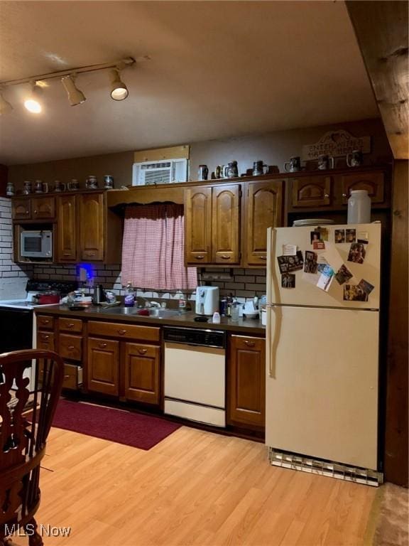 748 Commerce St, Wellsburg, WV 26070 - photo 37