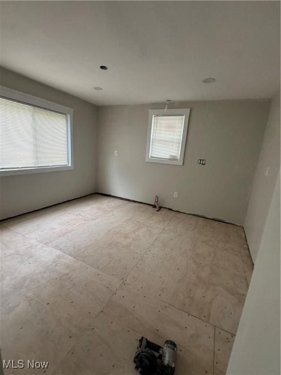 13715 Thornhurst Ave, Garfield Heights, OH 44105 - photo 17
