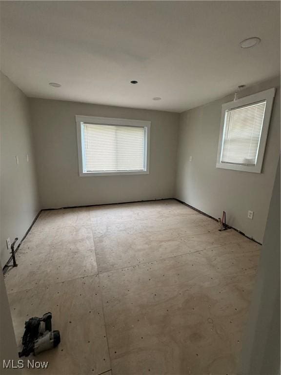 13715 Thornhurst Ave, Garfield Heights, OH 44105 - photo 18