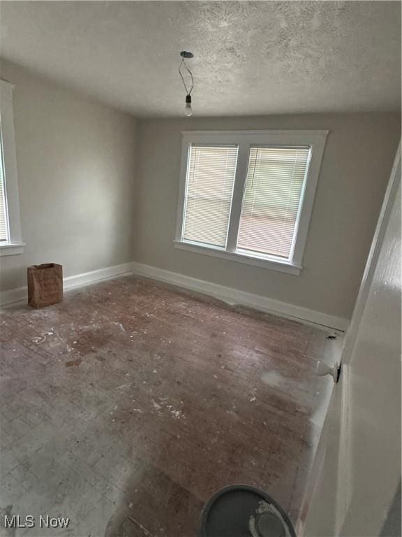 13715 Thornhurst Ave, Garfield Heights, OH 44105 - photo 36