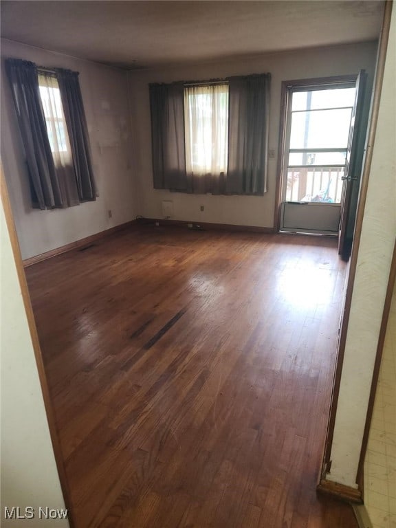 702 21st St, Vienna, WV 26105 - photo 5