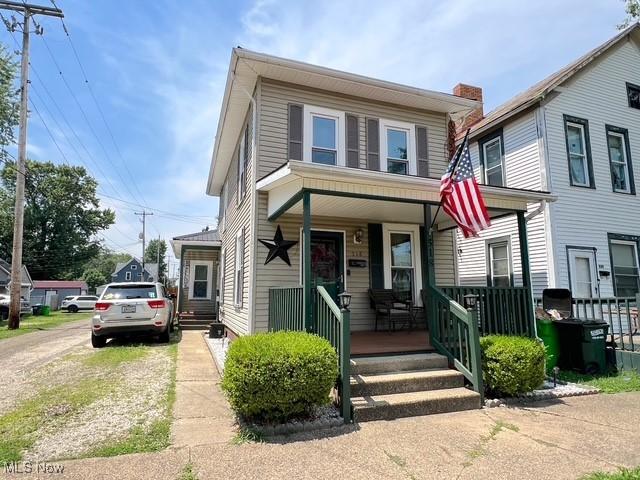 518 N Uhrich St, Uhrichsville, OH 44683 - photo 1