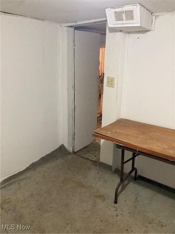 1239 W 15th St, Lorain, OH 44052 - photo 18