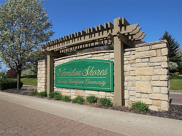 2860 Whispering Shores Dr, Vermilion, OH 44089 - photo 40