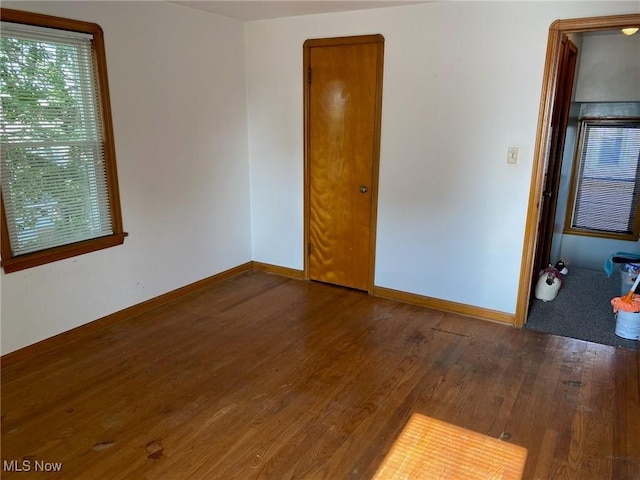 2922 Commonwealth Dr, Parma, OH 44134 - photo 6