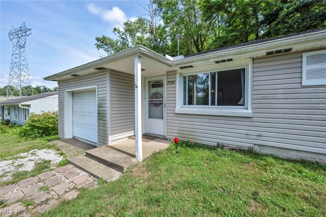 7750 Saxon Dr, Kirtland, OH 44094 - photo 3
