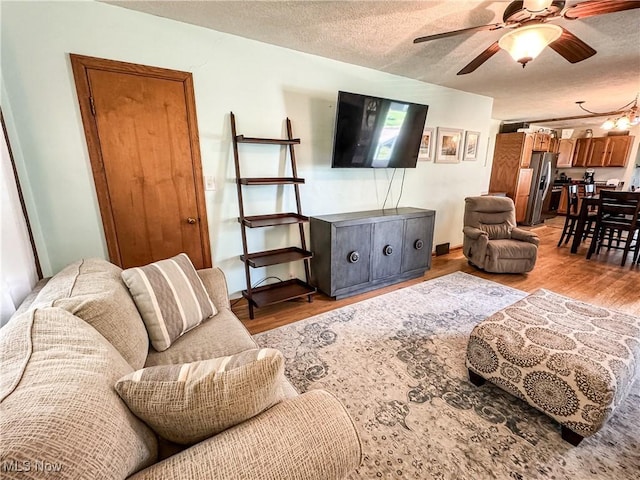 900 19th St, Vienna, WV 26105 - photo 9