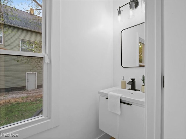 2080 W 45th St, Cleveland, OH 44102 - photo 14