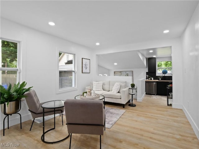 2080 W 45th St, Cleveland, OH 44102 - photo 5