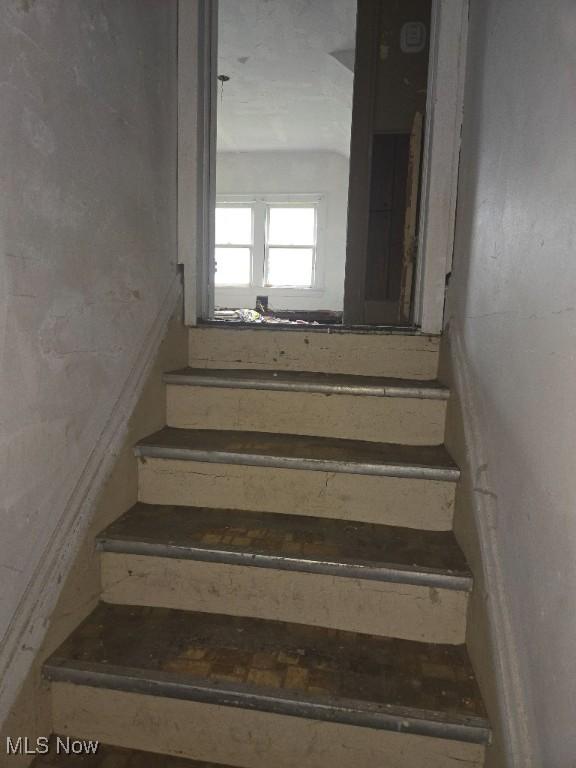11114 Willowmere Ave, Cleveland, OH 44108 - photo 10