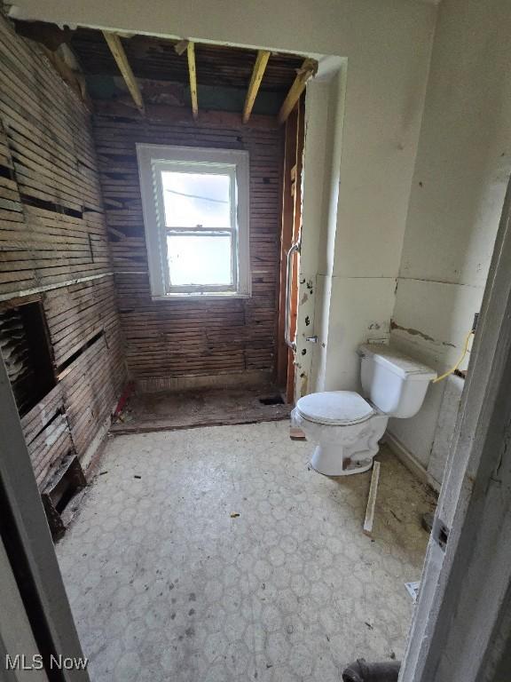 11114 Willowmere Ave, Cleveland, OH 44108 - photo 18