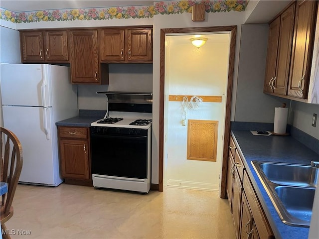 887 Mckinley Ave, Bedford, OH 44146 - photo 3