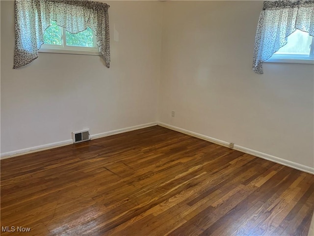 887 Mckinley Ave, Bedford, OH 44146 - photo 9