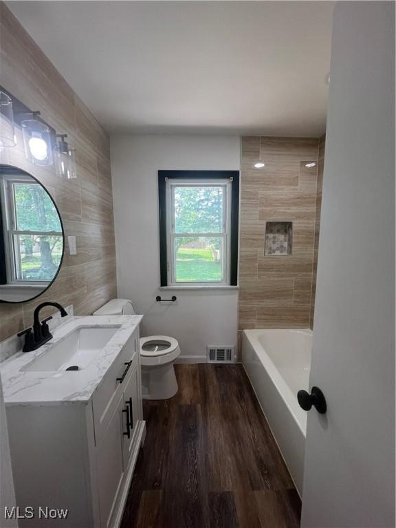 4461 Brookton Rd, Warrensville Heights, OH 44128 - photo 13