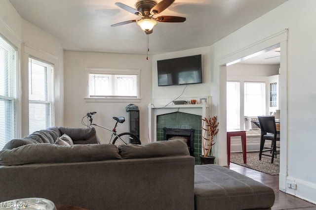 1516 E 118th St, Cleveland, OH 44106 - photo 3