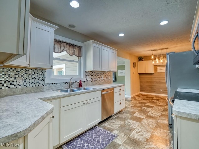 373 Windsor Dr, Elyria, OH 44035 - photo 8