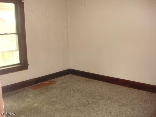 1817 12th St SE, Massillon, OH 44646 - photo 3