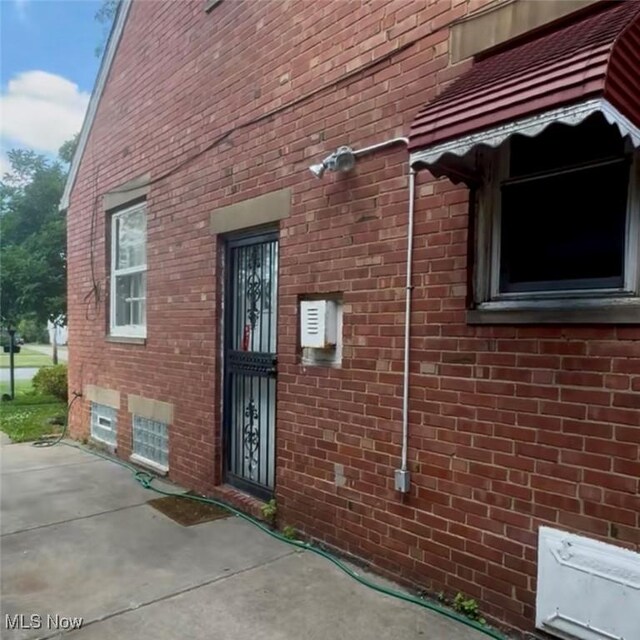 11901 Martin Luther King Jr Dr, Cleveland, OH 44105 - photo 5