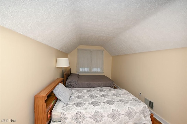 1636 Redwood Ave, Akron, OH 44301 - photo 22