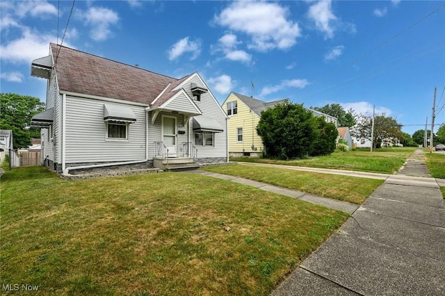 1636 Redwood Ave, Akron, OH 44301 - photo 2