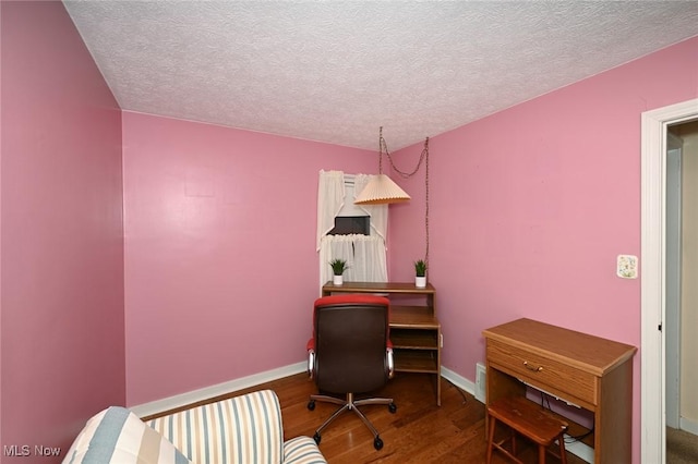 1636 Redwood Ave, Akron, OH 44301 - photo 16