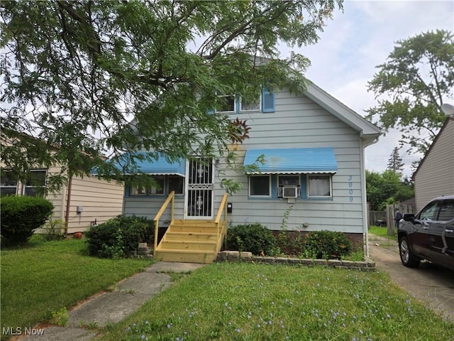 3909 W 117th St, Cleveland, OH 44111 - photo 1
