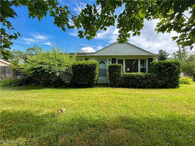 3828 Grafton Rd, Brunswick, OH 44212 - photo 1