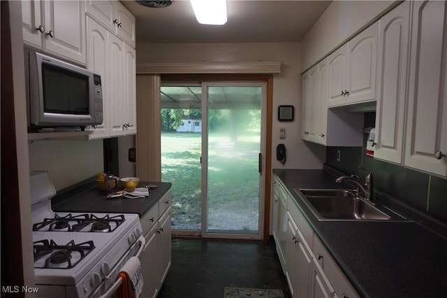 7590 Lake Rd, Madison, OH 44057 - photo 4