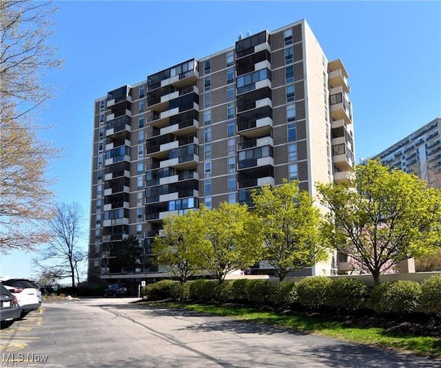 25801 Lake Shore Blvd Unit 117, Euclid, OH 44132 - photo 1