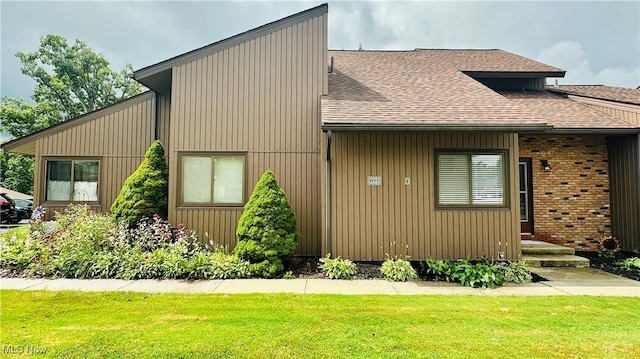 1090 Fleetwood Dr Unit B, Northfield, OH 44067 - photo 1