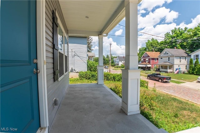 492 Douglas St, Akron, OH 44307 - photo 7
