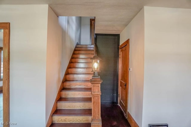 844 8th St NE, Massillon, OH 44646 - photo 16