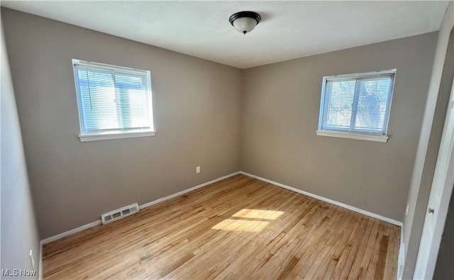 16709 Palda Dr, Cleveland, OH 44128 - photo 11